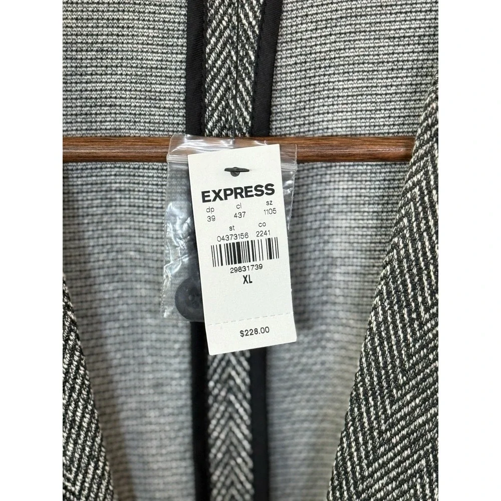 NWT Express Men's Slim Blazer Herringbone‎ Tweed Sz. XL Retail: $228